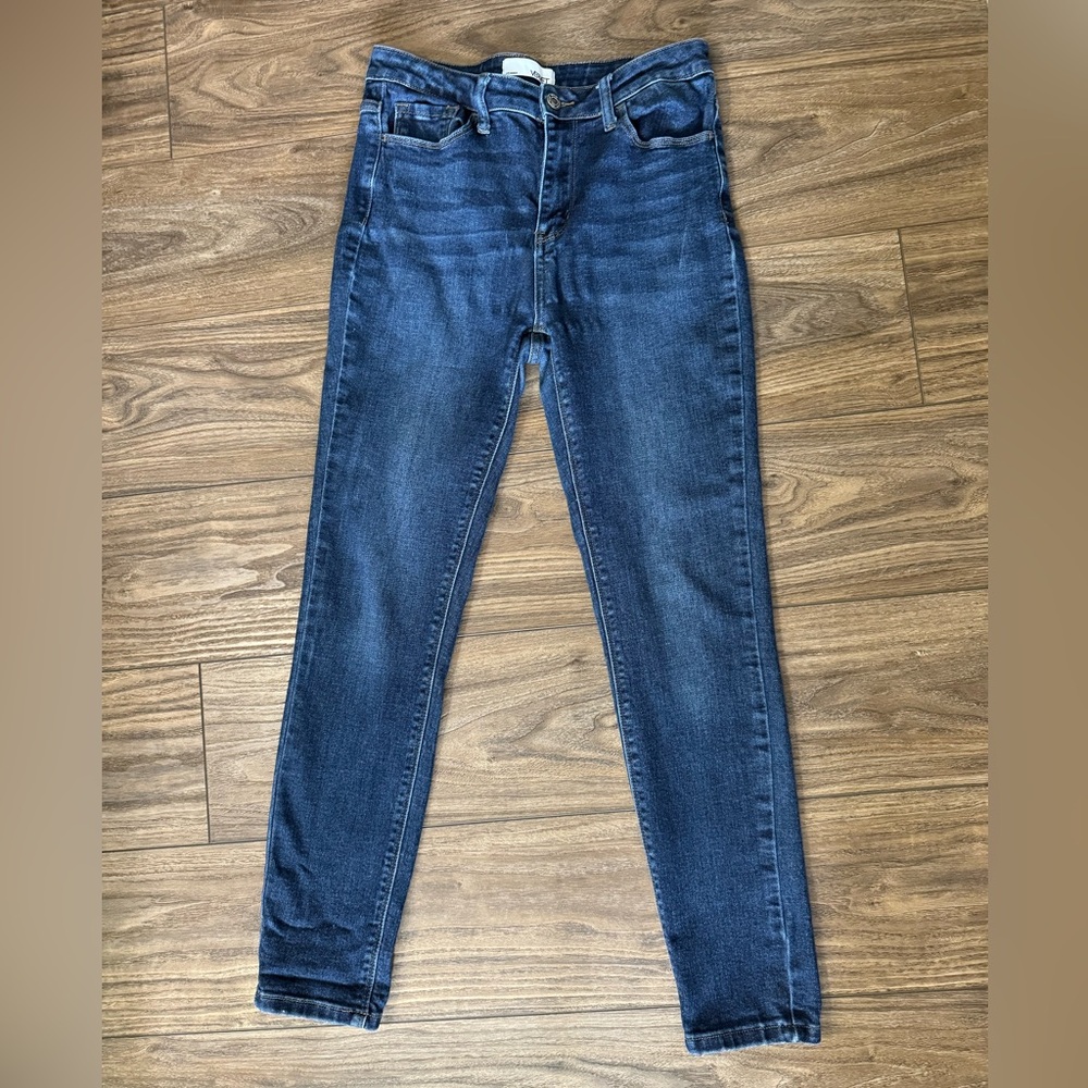 Vervet Skinny Ankle Jeans